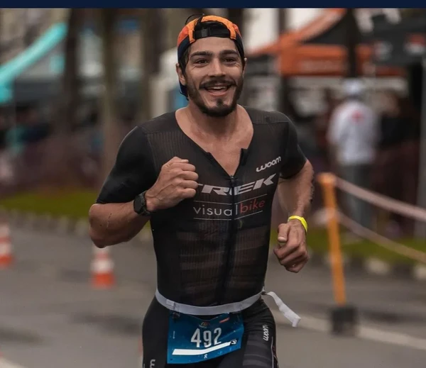 Juca Diniz é atleta por Reprodução