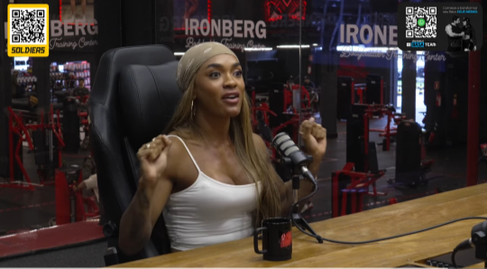 Patrícia Ramos participou do podcast por Reprodução