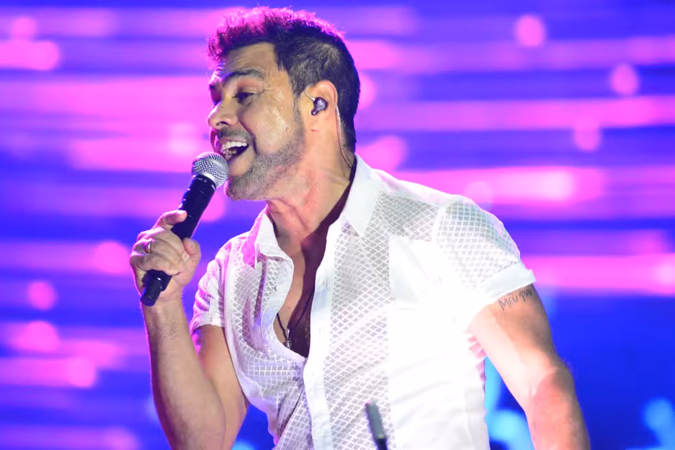 Zezé di Camargo por Reprodução