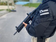 Imagem - Guarda civil é preso e polícia procura cabo da PM suspeito de homicídio na Bahia