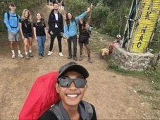 Imagem - Guia nega abandono e diz que voltou para procurar brasileira após deixá-la só em trilha de vulcão