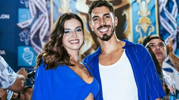 Giovanna Lancellotti e Gabriel David curtem ensaio da Beija-Flor por Reprodução/Instagram       