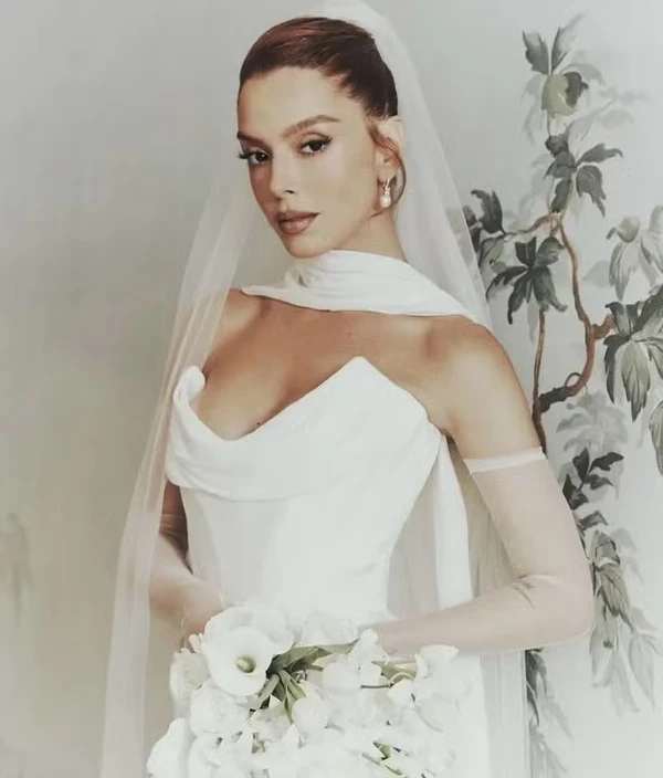 Giovanna Lancellotti e Gabriel David se casam no Cristo Redentor por Reprodução/Instagram
