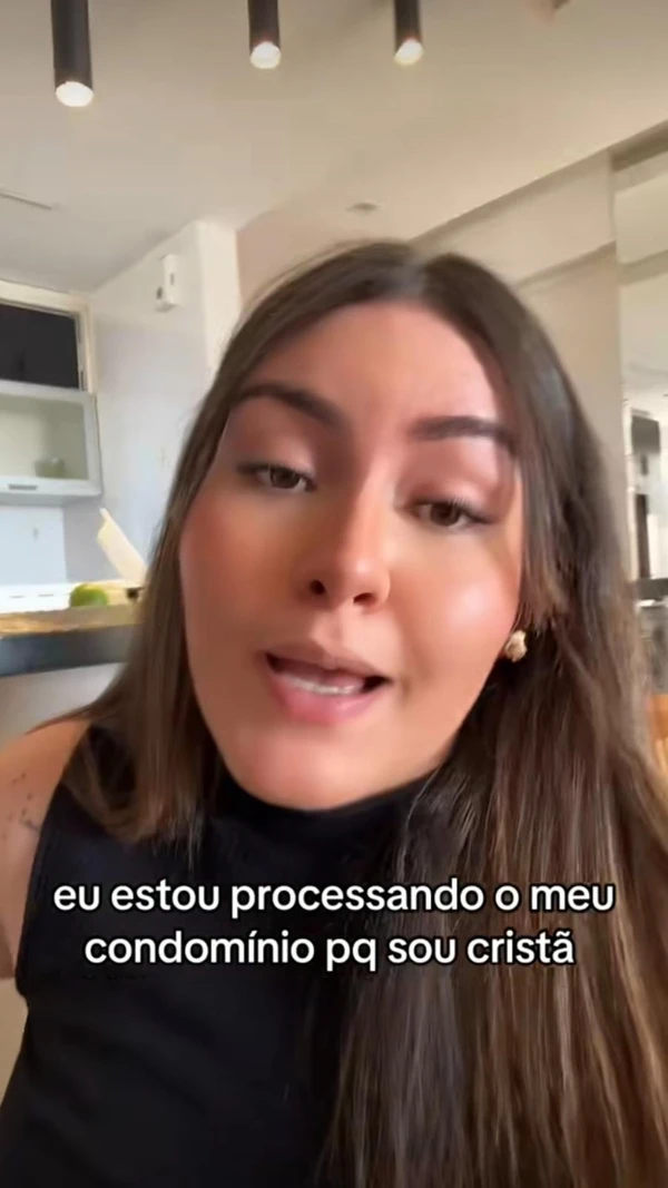 Mulher processa condomínio por vaga no subsolo mas tudo não passou de um meme por Reprodução/TikTok