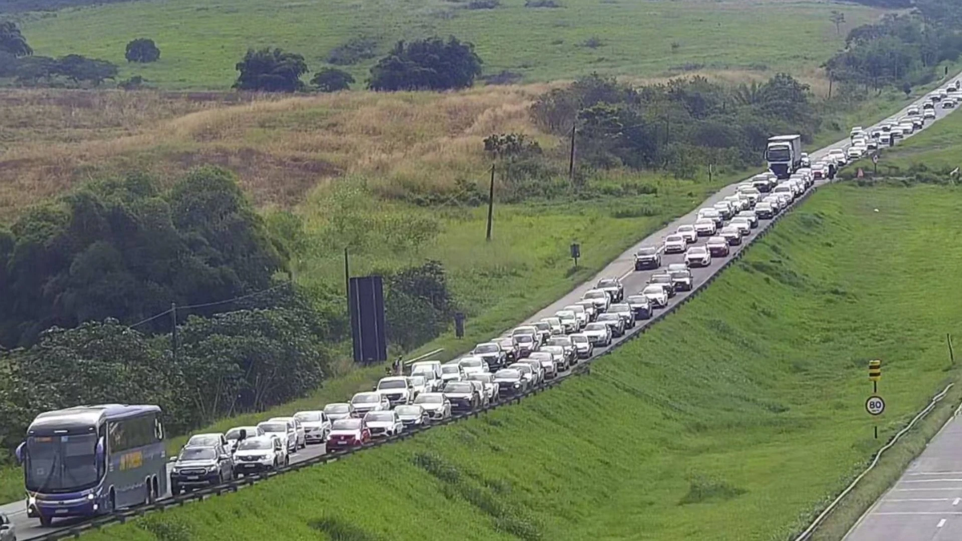 Imagem - Vai pegar estrada? Veja como está a volta para casa nesta terça-feira (24)