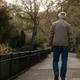 Imagem - Cientista revela como sua forma de andar pode definir sua idade mental