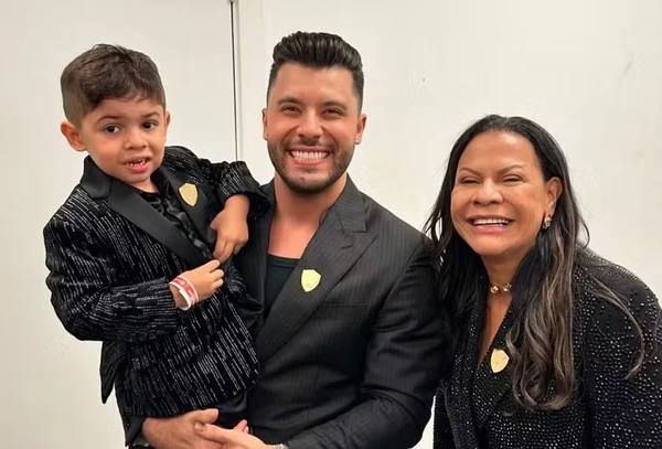 Dona Ruth e Murilo Huff 