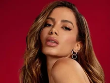 Imagem - Anitta tranquiliza fãs após infecção bacteriana grave: ‘Acordei muito melhor’