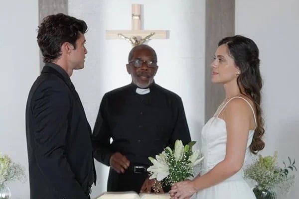 A Vida Secreta do Meu Marido Bilionário por Reprodução
