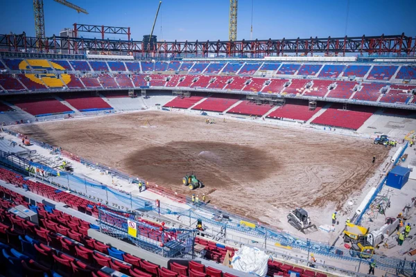 Camp Nou em reforma por Divulgação/Barcelona