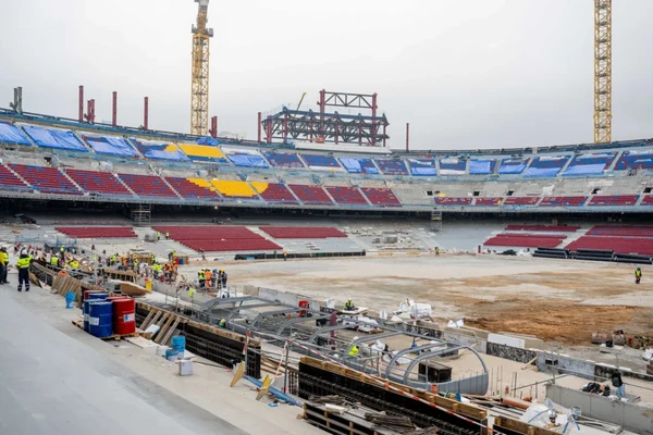 Camp Nou em reforma por Divulgação/Barcelona