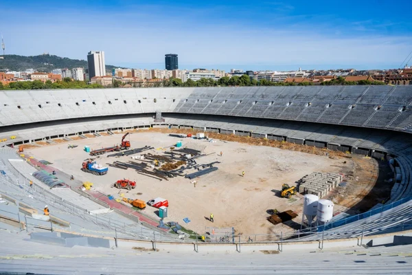 Camp Nou em reforma por Divulgação/Barcelona