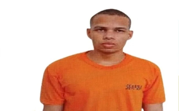 Cleyton Gustavo dos Santos Bento por Reprodução