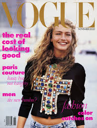 A primeira capa de Anna Wintour para a Vogue americana em novembro de 1988  por Reprodução/Vogue US/Peter Linderbergh
