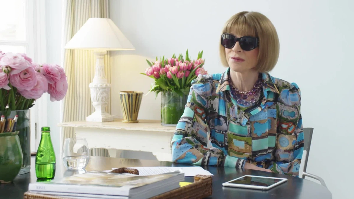 Anna Wintour  por Reprodução/Vogue