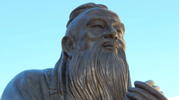 Confúcio foi um grande filósofo chinês e é reverenciado até hoje.
