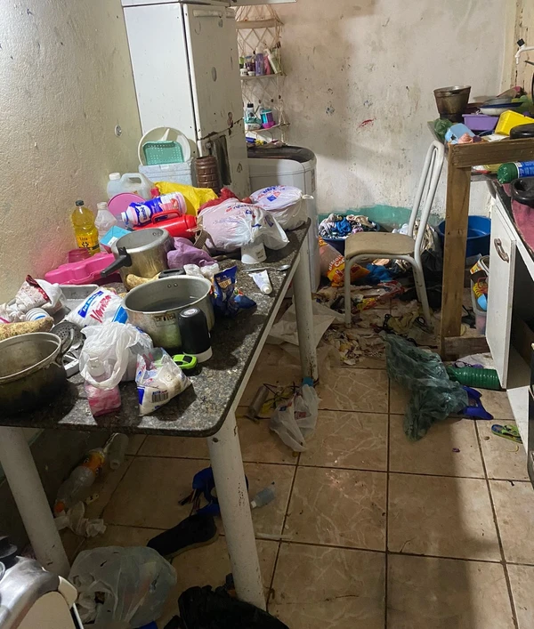 Crianças são resgatadas pela Polícia Militar em Camaçari