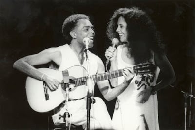 Gilberto Gil surpreende ao revelar romance com Gal Costa por Reprodução/Beti Niemeyer