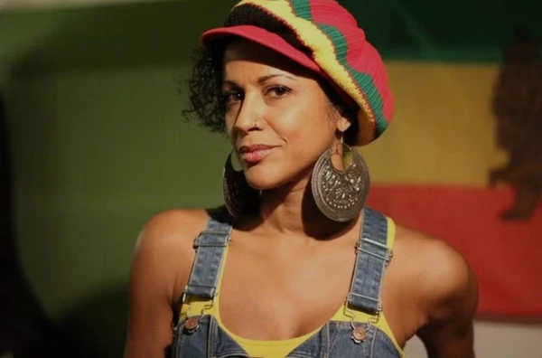 Simone Moreno Rasta por Divulgação