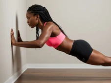 Imagem - Exercício na parede ajuda a queimar gordura abdominal com facilidade; aprenda a fazer