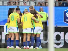 Imagem - Brasil abre 2 a 0, sofre virada da França e encerra preparação para a Copa América de forma amarga