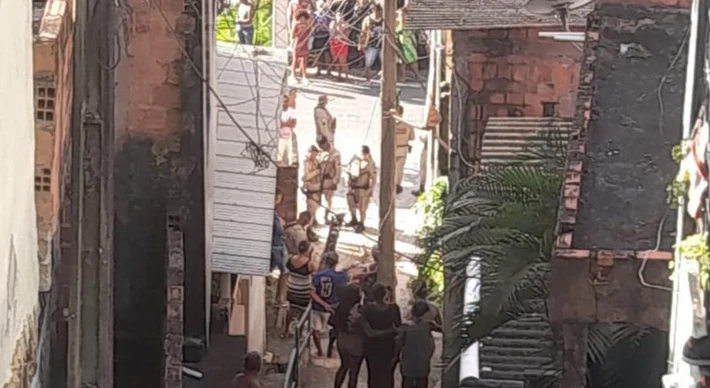 Imagem - Tribunal do crime: irmãos são executados na porta de casa por facção em Salvador