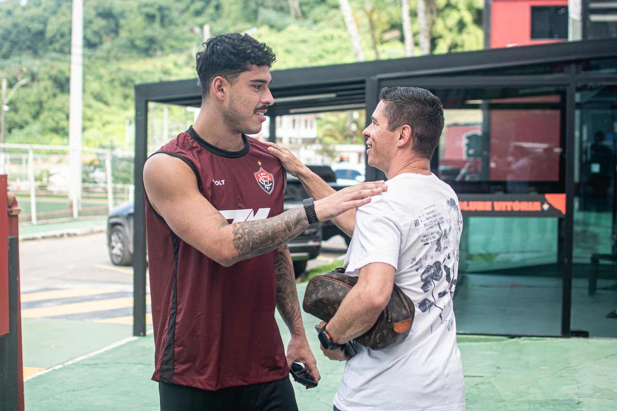 Elenco do Vitória se reapresenta para intertemporada por Victor Ferreira/EC Vitória