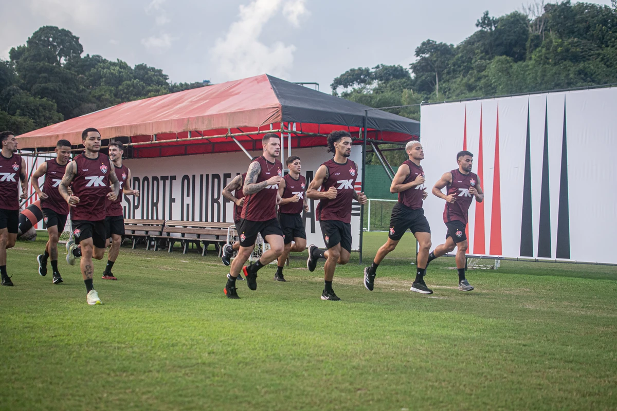 Elenco do Vitória se reapresenta para intertemporada por Victor Ferreira/EC Vitória