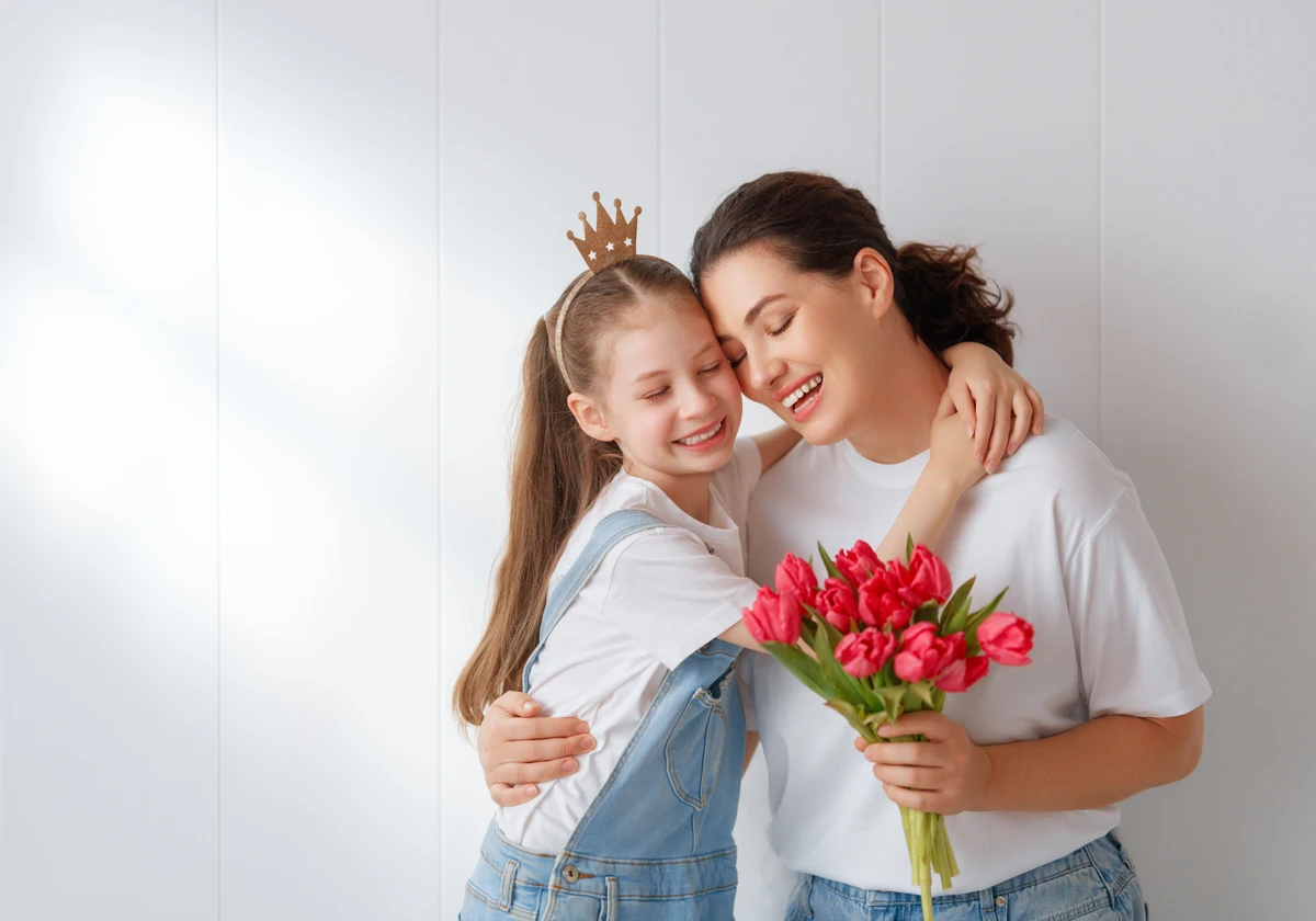 Mãe e filha por Shutterstock