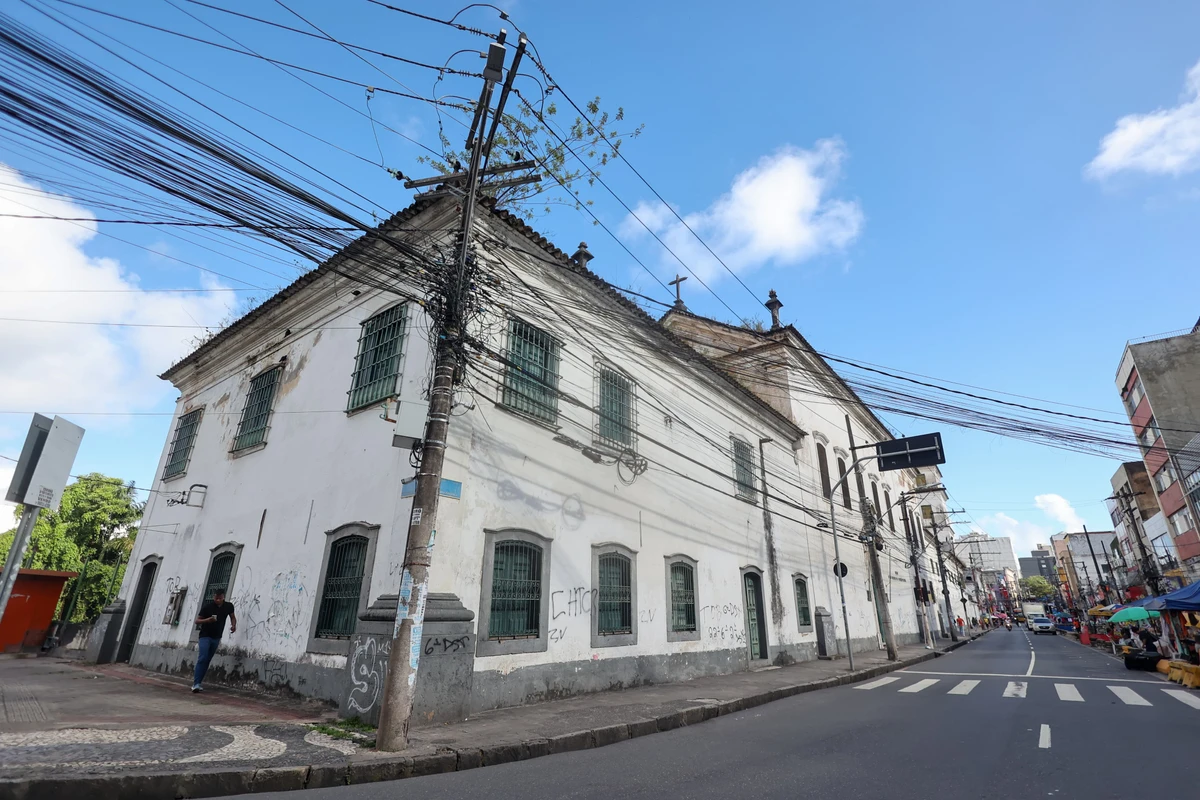 O túmulo de Joana Angélica: onde a fé enfrentou a guerra