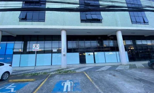 As salas ficam no Condomínio Torres do Iguatemi, na Avenida Antônio Carlos Magalhães por Divulgação