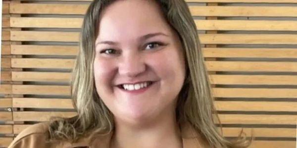Viviane Pinheiro está com 36 anos por Reprodução