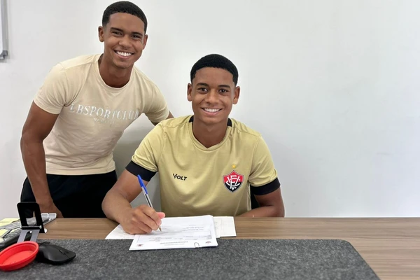 Ítalo e o irmão Hugo 