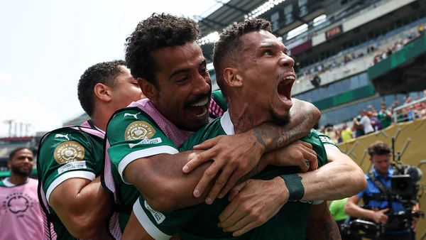 Palmeiras vence Botofogo e avança no Mundial de Clubes por Cesar Greco/Palmeiras