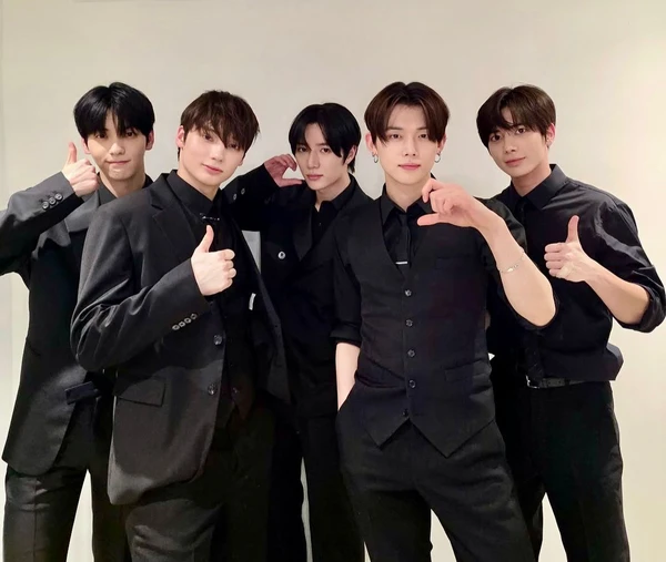 Annyeong News