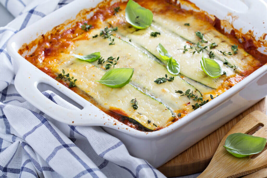 Lasanha de abobrinha (Imagem: Elena Veselova | Shutterstock)