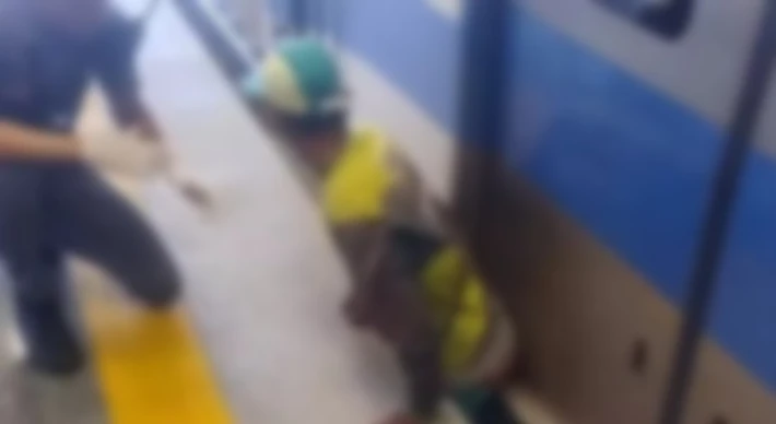 Imagem - Homem prensado em metrô de Salvador teve perfurações nas partes íntimas e está na UTI