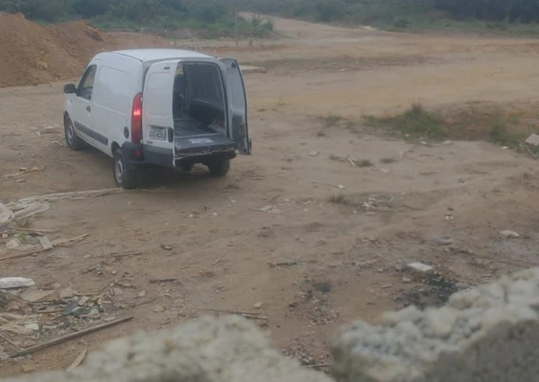 Dois homens são presos por furtar R$ 75 mil em materiais de canteiro de obra