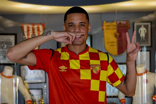 Janderson foi anunciado pelo Goztepe, da Turquia