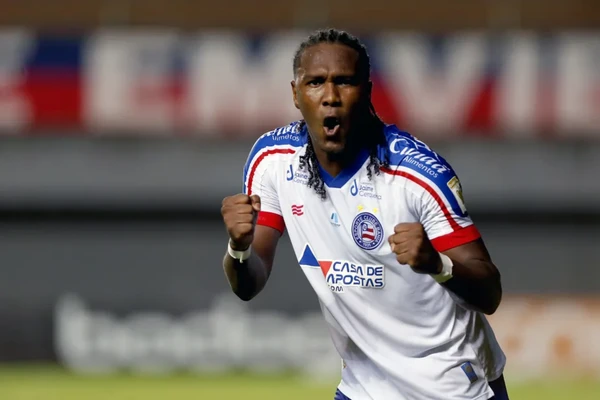 Rodallega em ação pelo Bahia 
