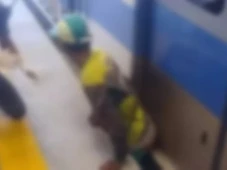 Imagem - Homem prensado em metrô de Salvador está 'respondendo bem' aos remédios, diz família