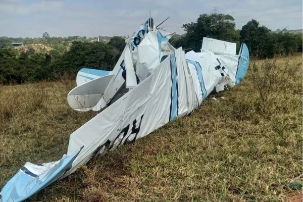 Avião com dois ocupantes caiu em São José do Rio Preto