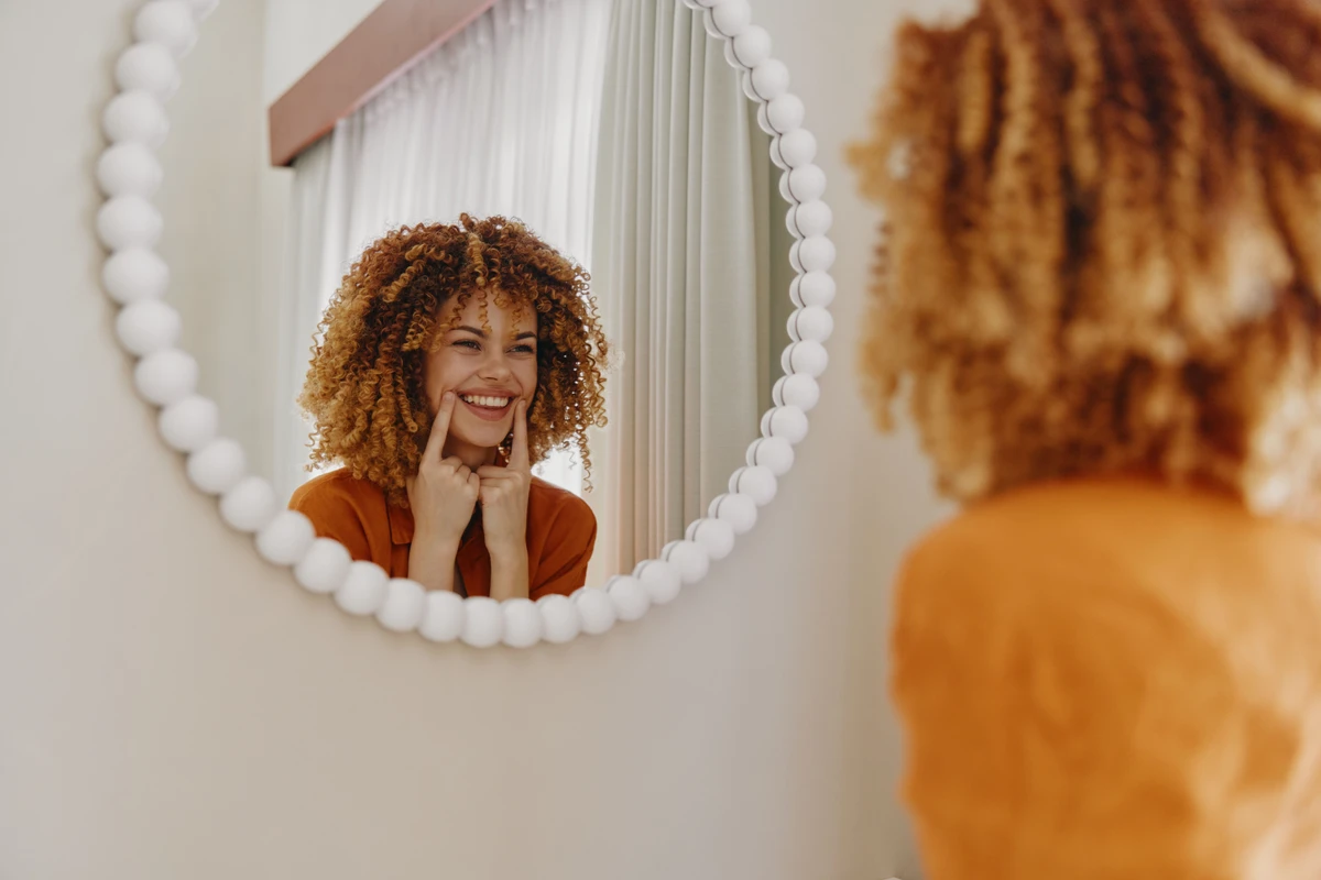 Cabelo crespo por Shutterstock