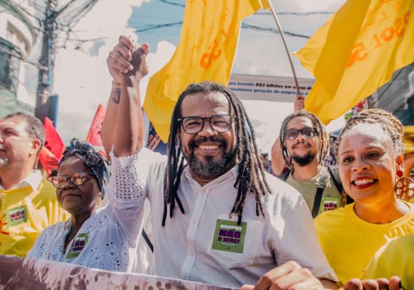 PSOL lança pré-candidatura de Kleber Rosa ao governo da Bahia 