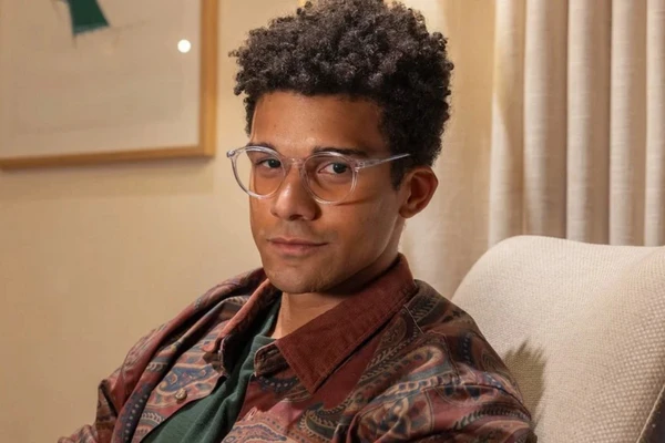 Sardinha (Lucas Leto) em 'Vale Tudo' por Reprodução