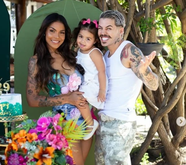 Tays Reis, Biel e Pietra por Reprodução/Redes Sociais 