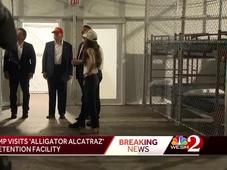 Imagem - Trump inaugura prisão para imigrantes em área de pântano com jacarés