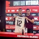 Imagem - Jogo com os pés, relação com Carpini e Ceni como ídolo: Novo goleiro do Vitória é apresentado