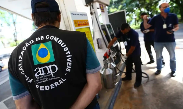 Cargos estão disponíveis na ANP por Agência Brasil