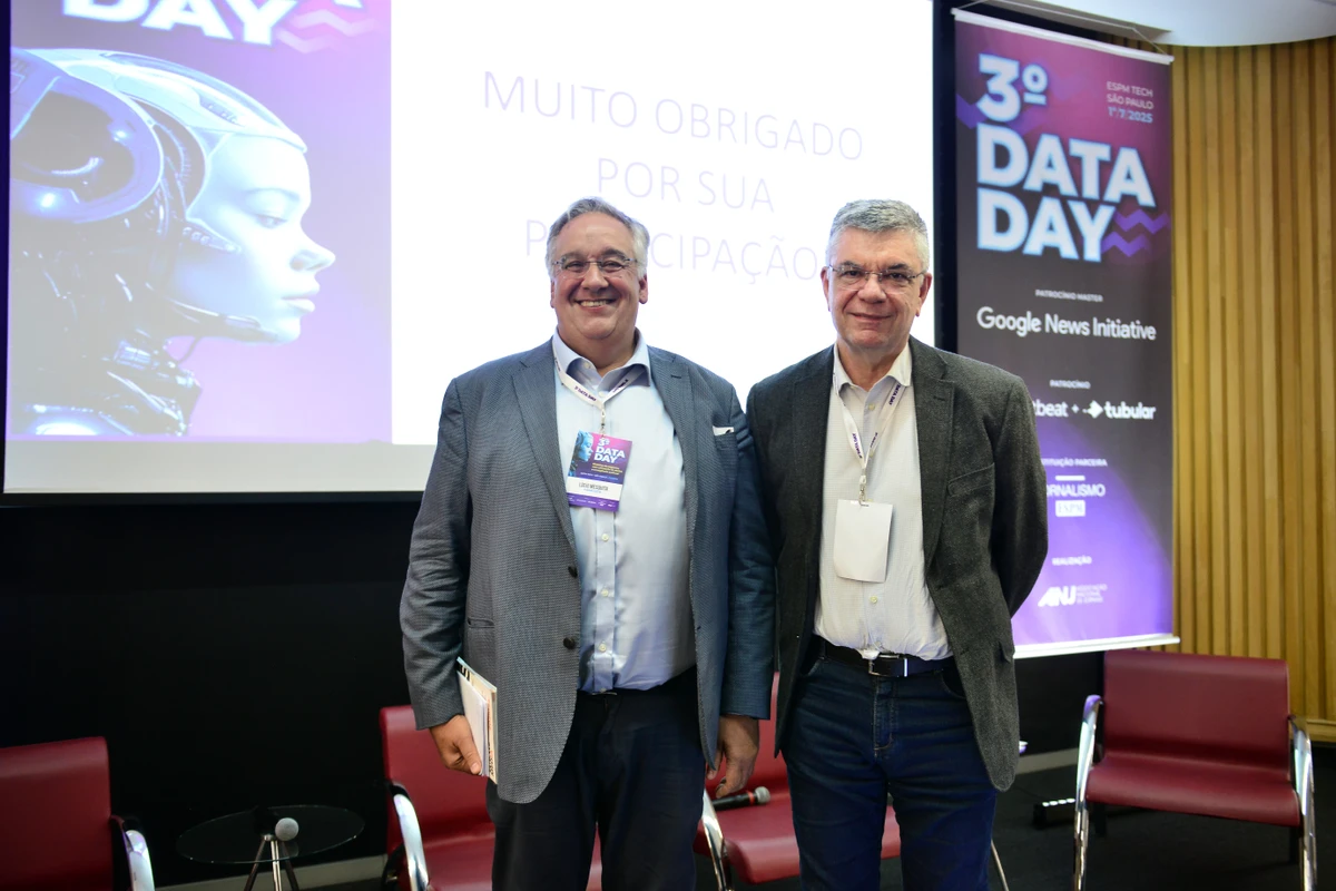 Data Day discutiu tendências no jornalismo por Rogerio Lorenzoni